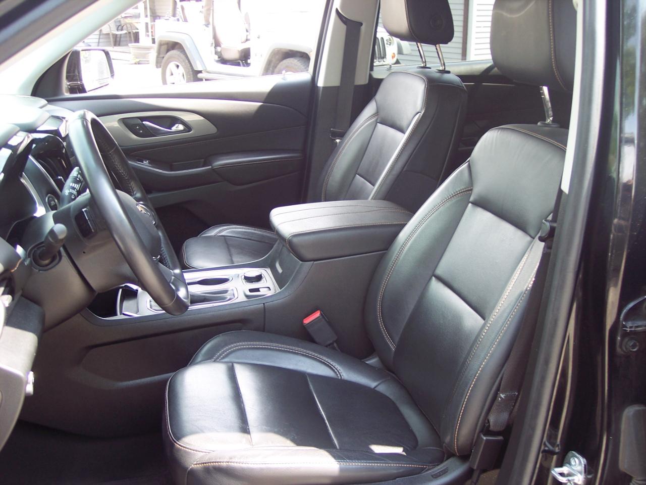 Chevrolet Traverse AWD 4dr LT Leather w/3LT 2019