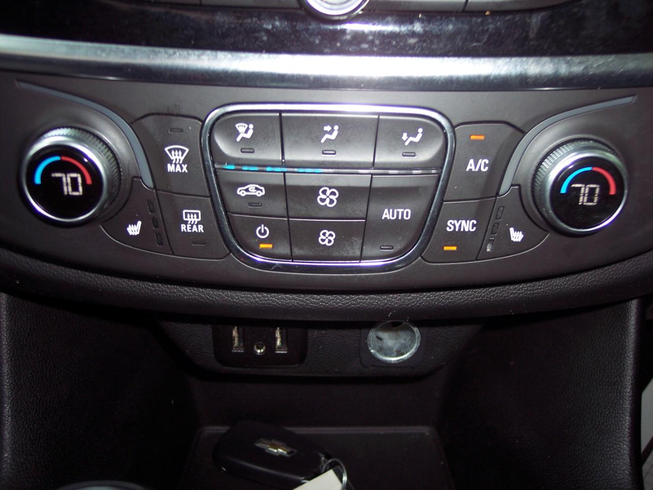 Chevrolet Traverse AWD 4dr LT Leather w/3LT 2019