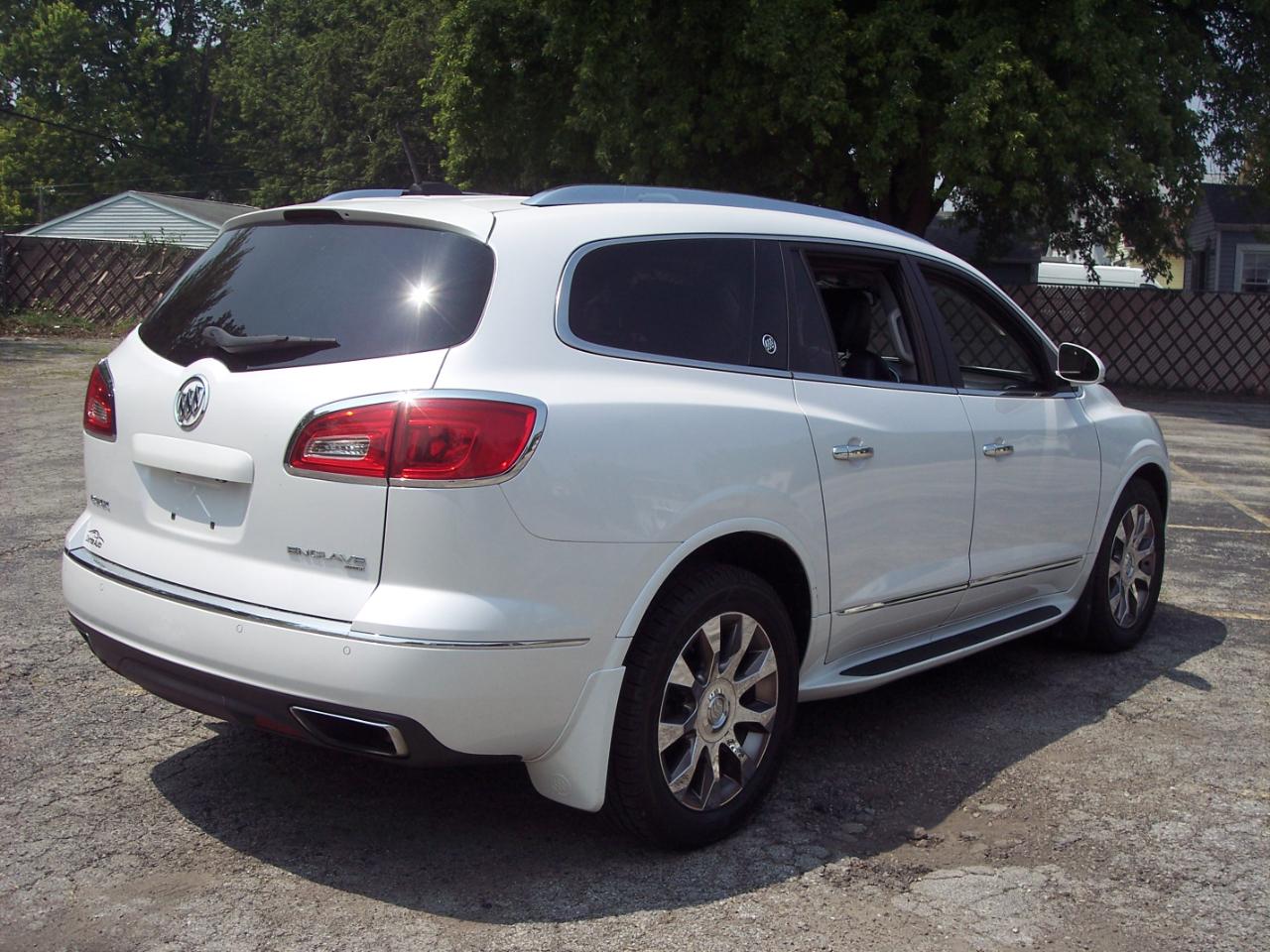Buick Enclave AWD 4dr Premium 2016