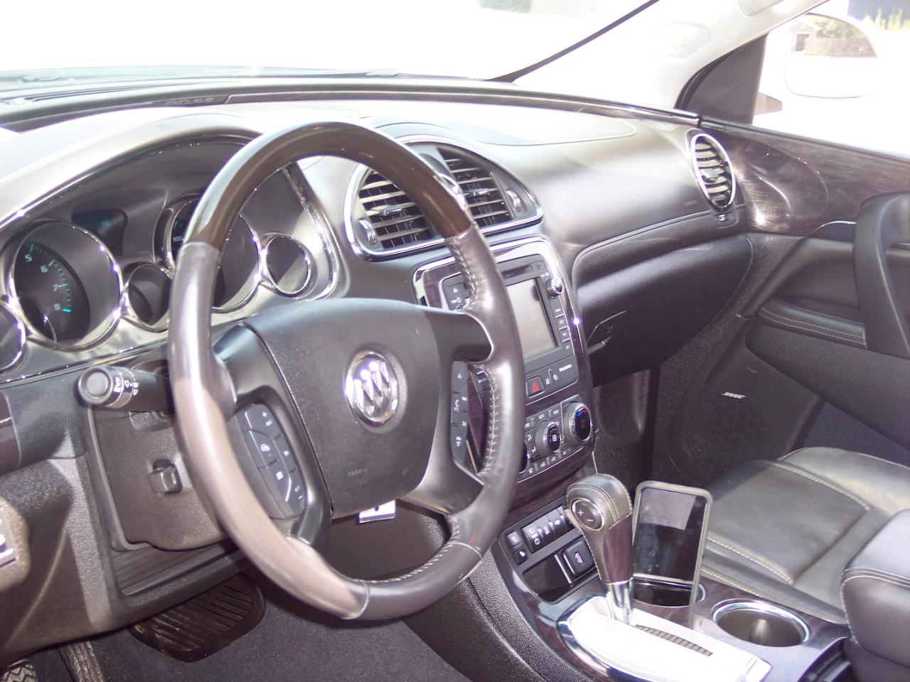 Buick Enclave AWD 4dr Premium 2016