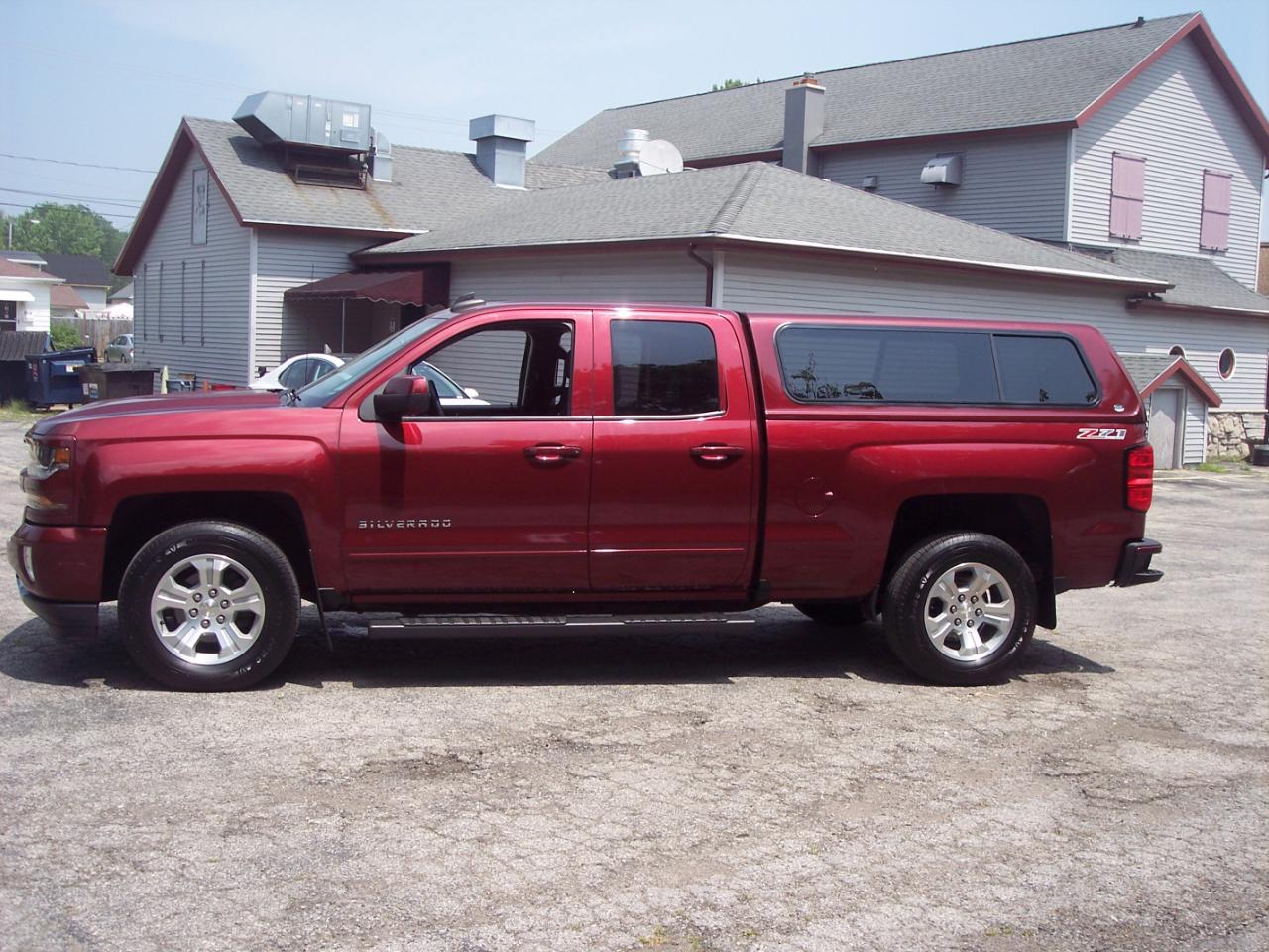 Chevrolet Silverado 1500 4WD Double Cab 143.5" LT w/2LT 2017