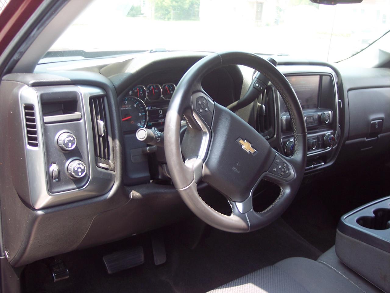 Chevrolet Silverado 1500 4WD Double Cab 143.5" LT w/2LT 2017