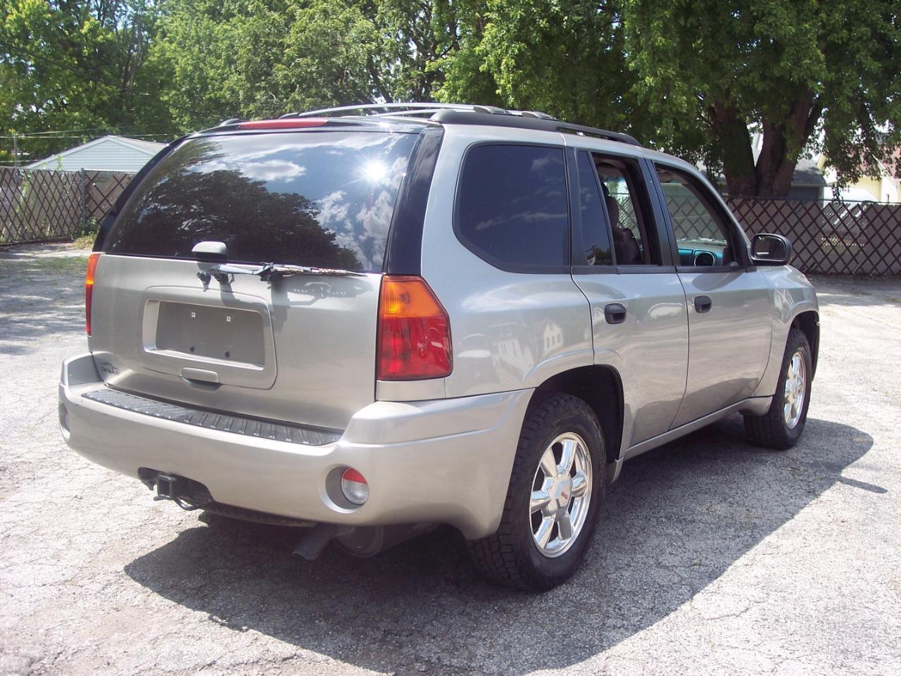 GMC Envoy 4dr 4WD SLE 2002