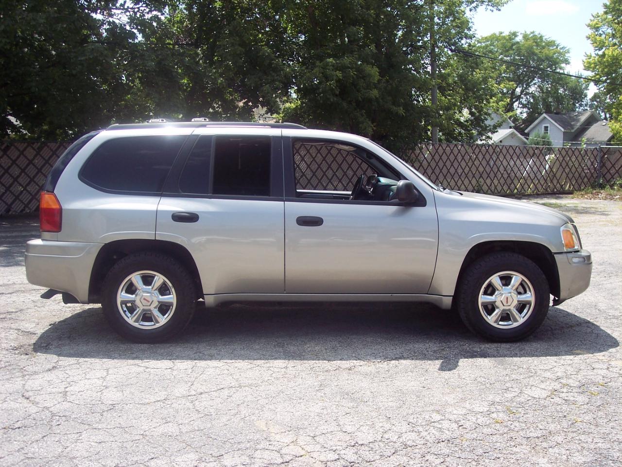 GMC Envoy 4dr 4WD SLE 2002