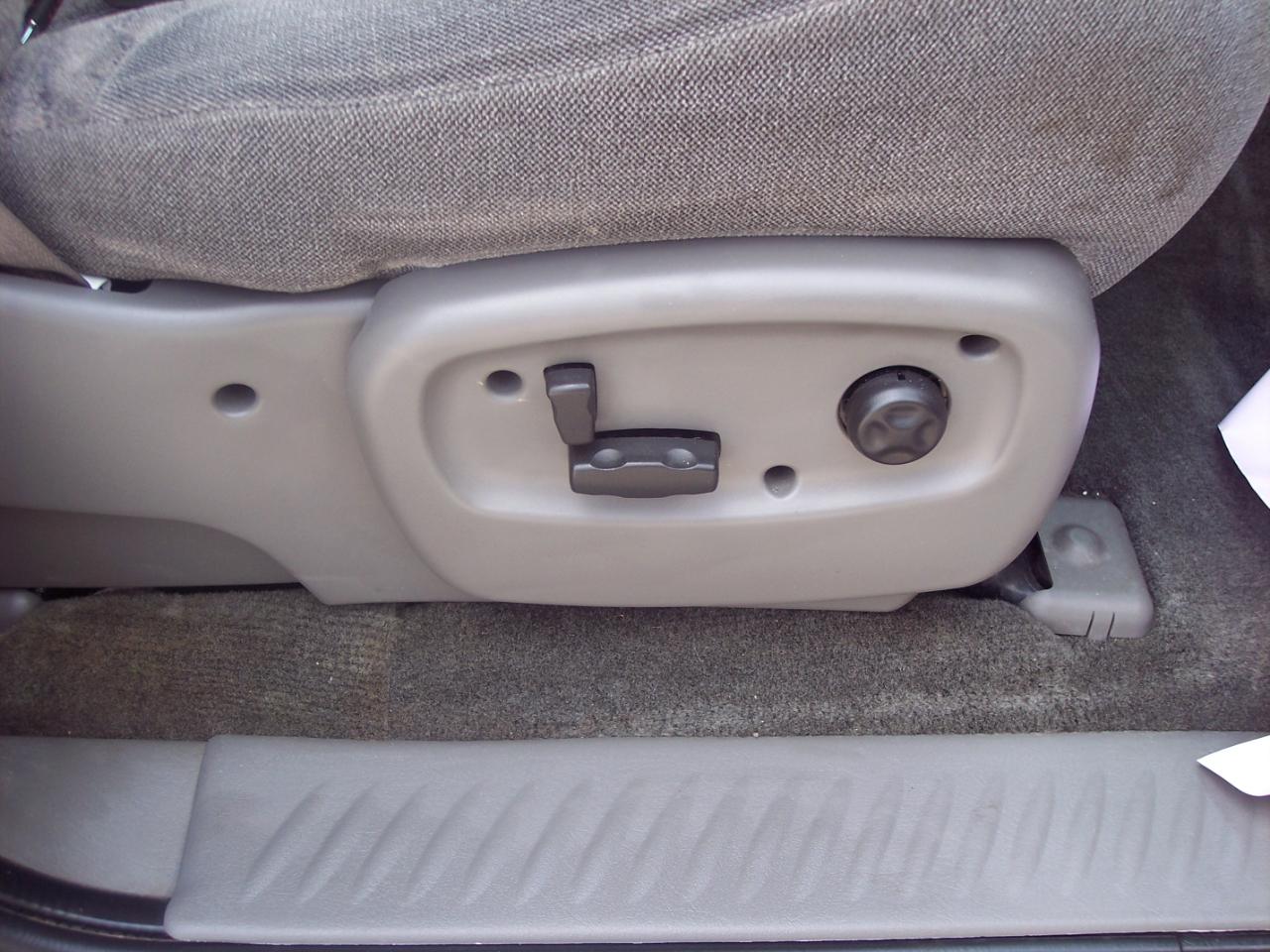 GMC Envoy 4dr 4WD SLE 2002