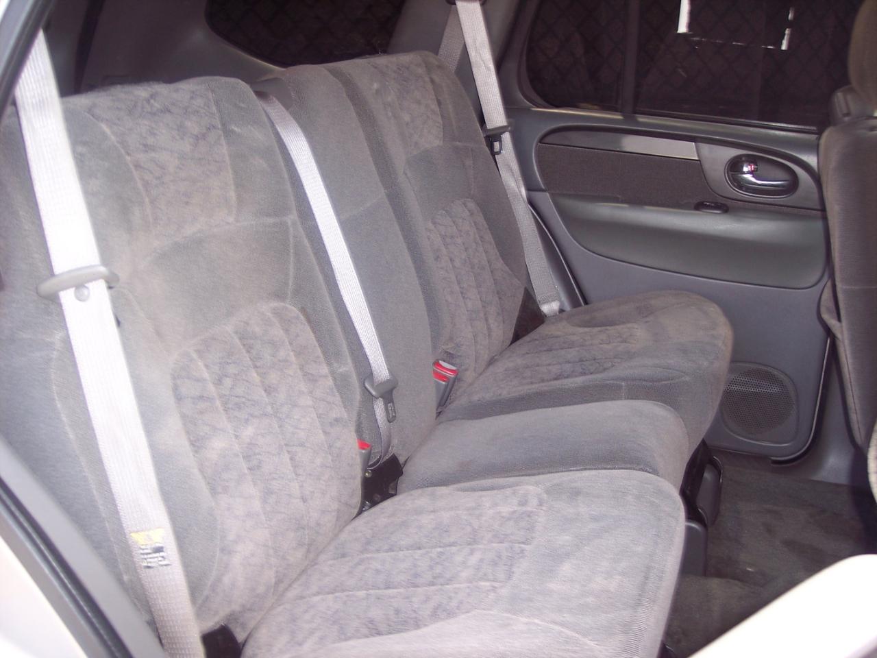 GMC Envoy 4dr 4WD SLE 2002