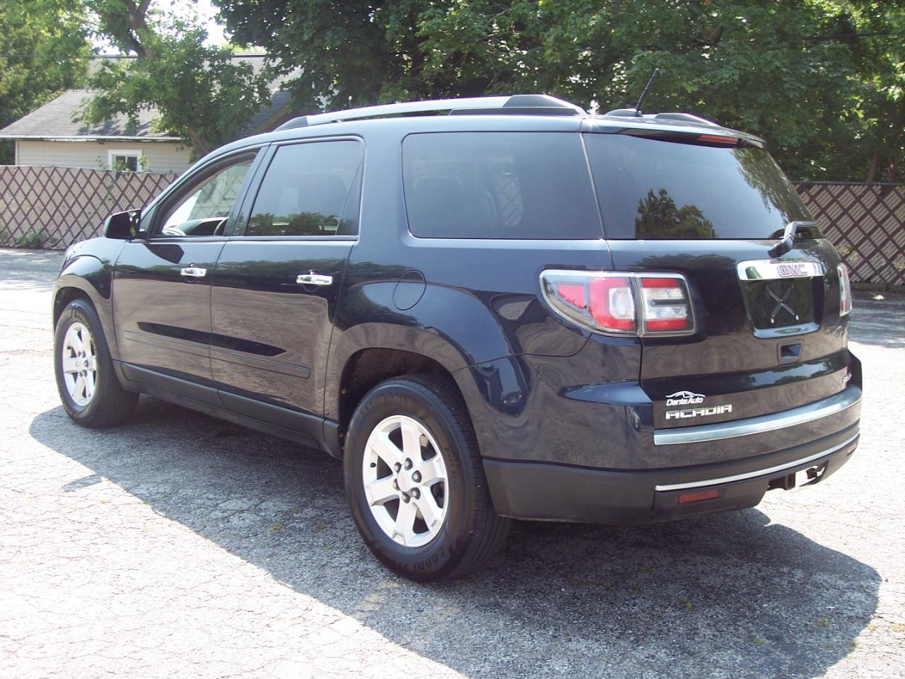 GMC Acadia AWD 4dr SLE w/SLE-2 2016