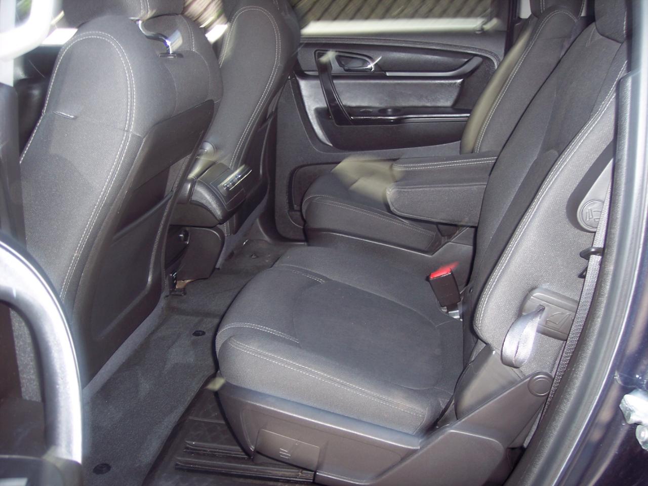 GMC Acadia AWD 4dr SLE w/SLE-2 2016
