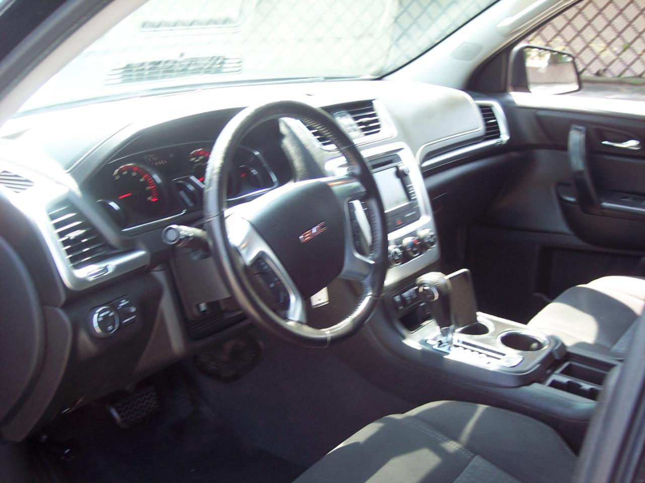 GMC Acadia AWD 4dr SLE w/SLE-2 2016