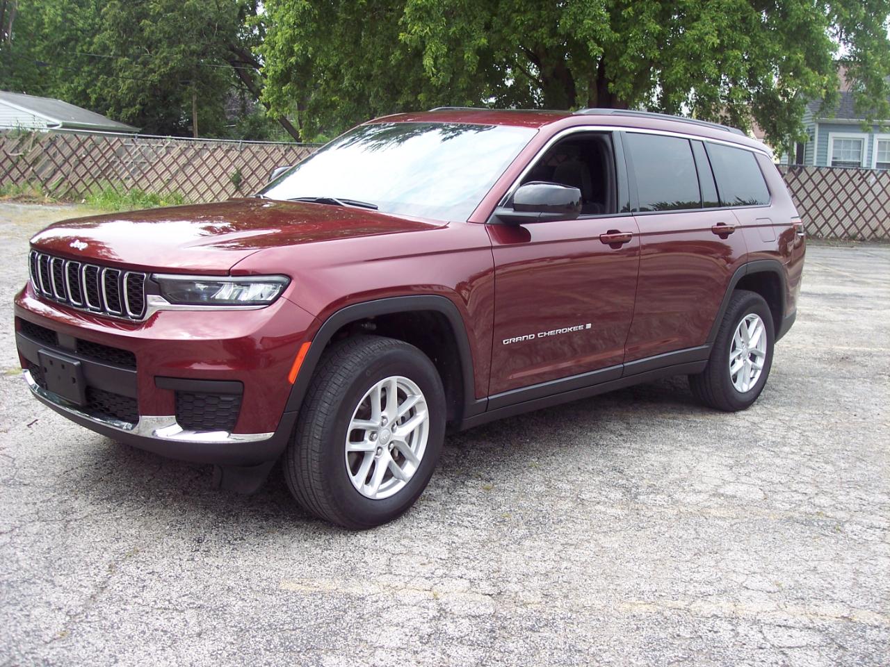 Jeep Grand Cherokee L Laredo X 4x4 2024