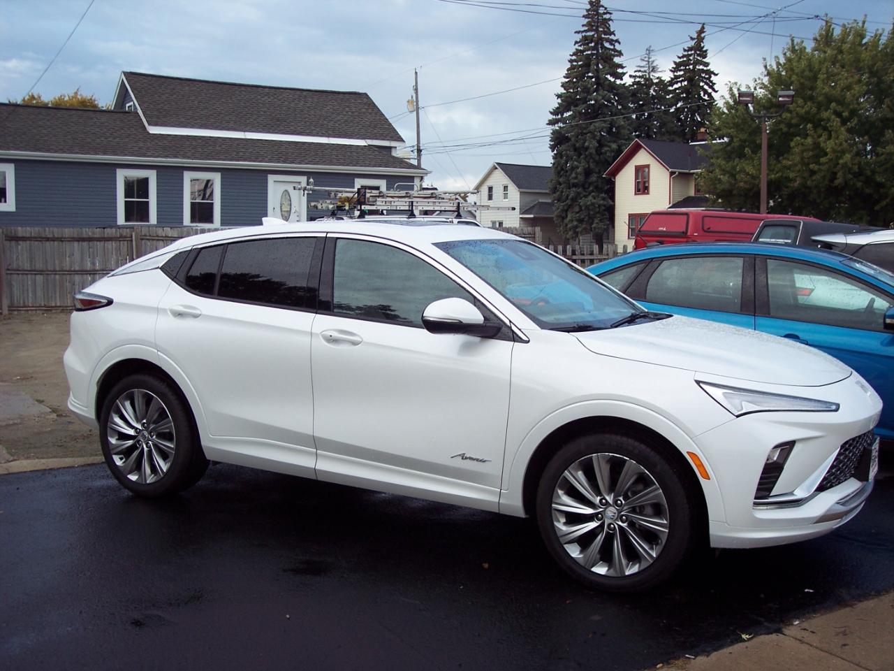 Buick Envista FWD 4dr Avenir 2024