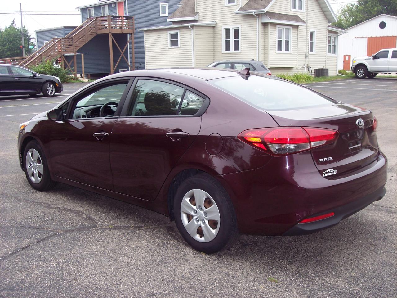 Kia Forte LX Auto 2017