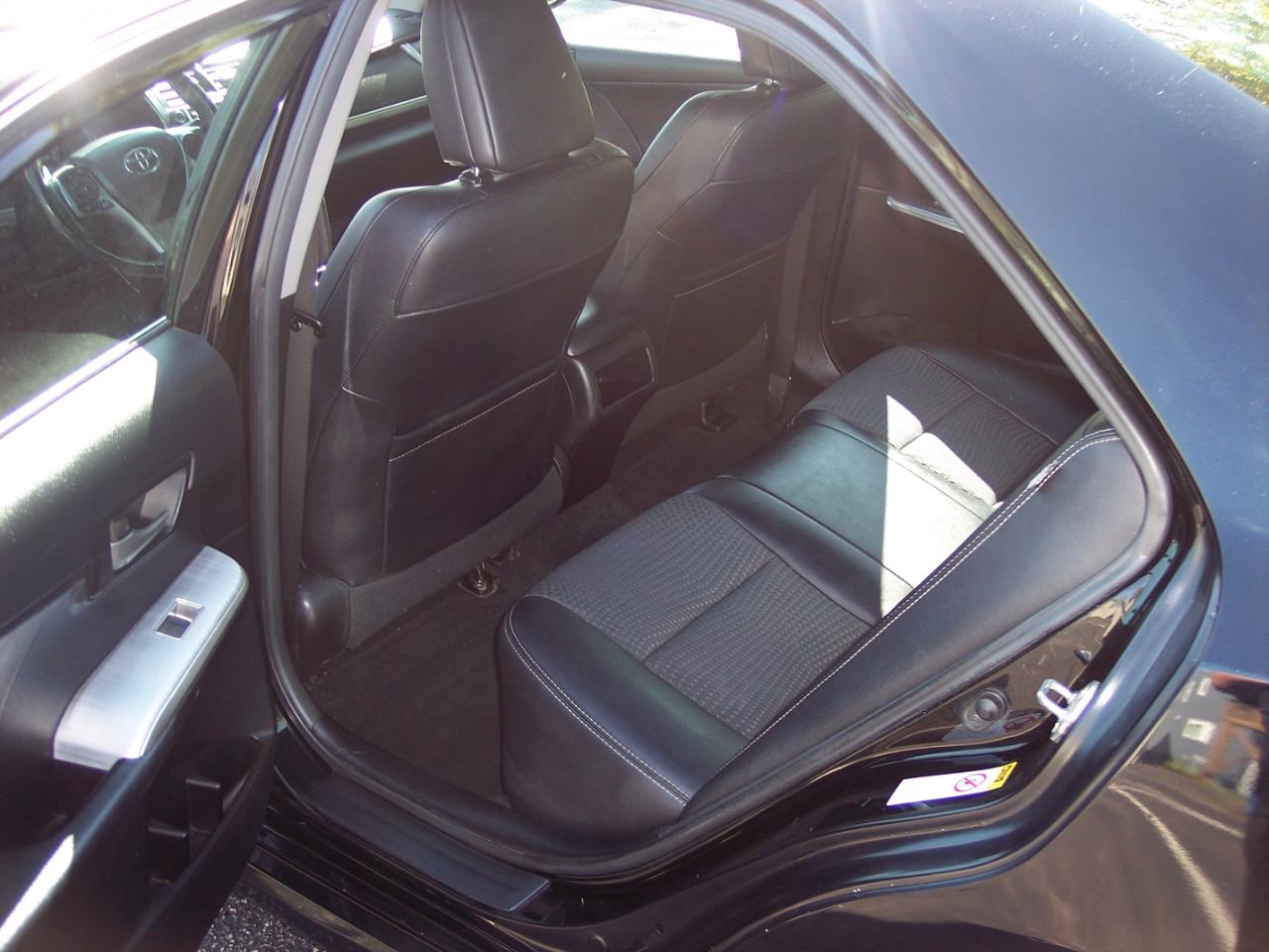 Toyota Camry 2014.5 4dr Sdn I4 Auto SE Sport (Natl) 2014