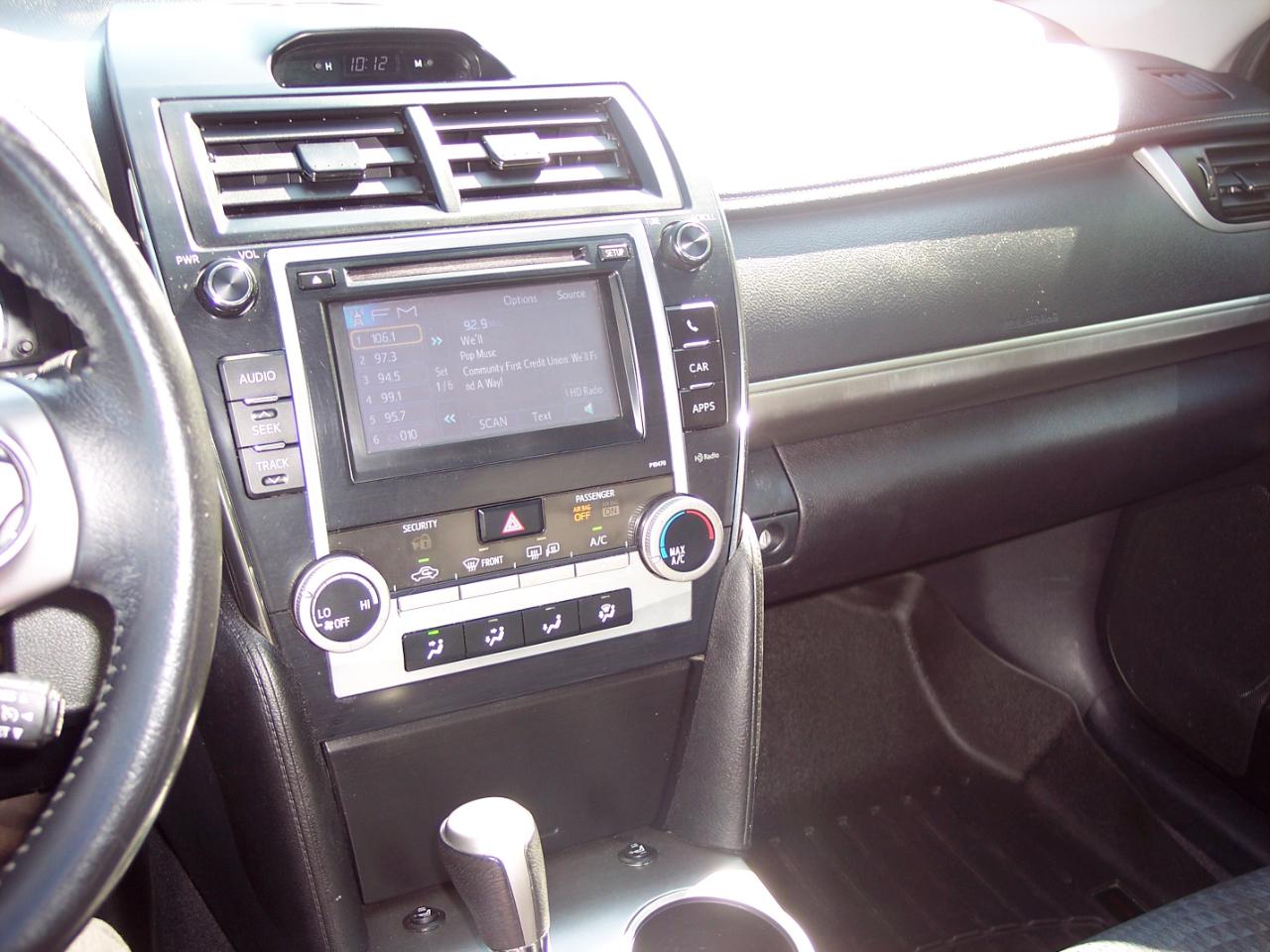 Toyota Camry 2014.5 4dr Sdn I4 Auto SE Sport (Natl) 2014