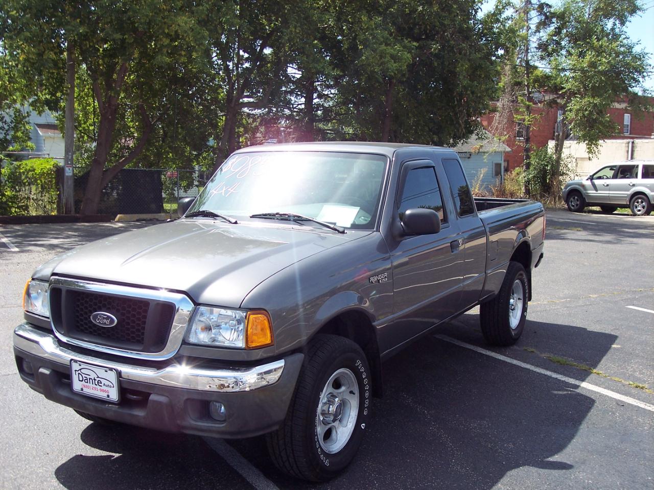Ford Ranger 2dr Supercab 126" WB XLT 4WD 2005