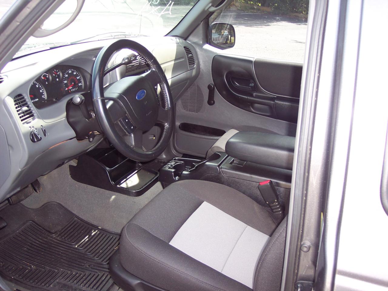 Ford Ranger 2dr Supercab 126" WB XLT 4WD 2005