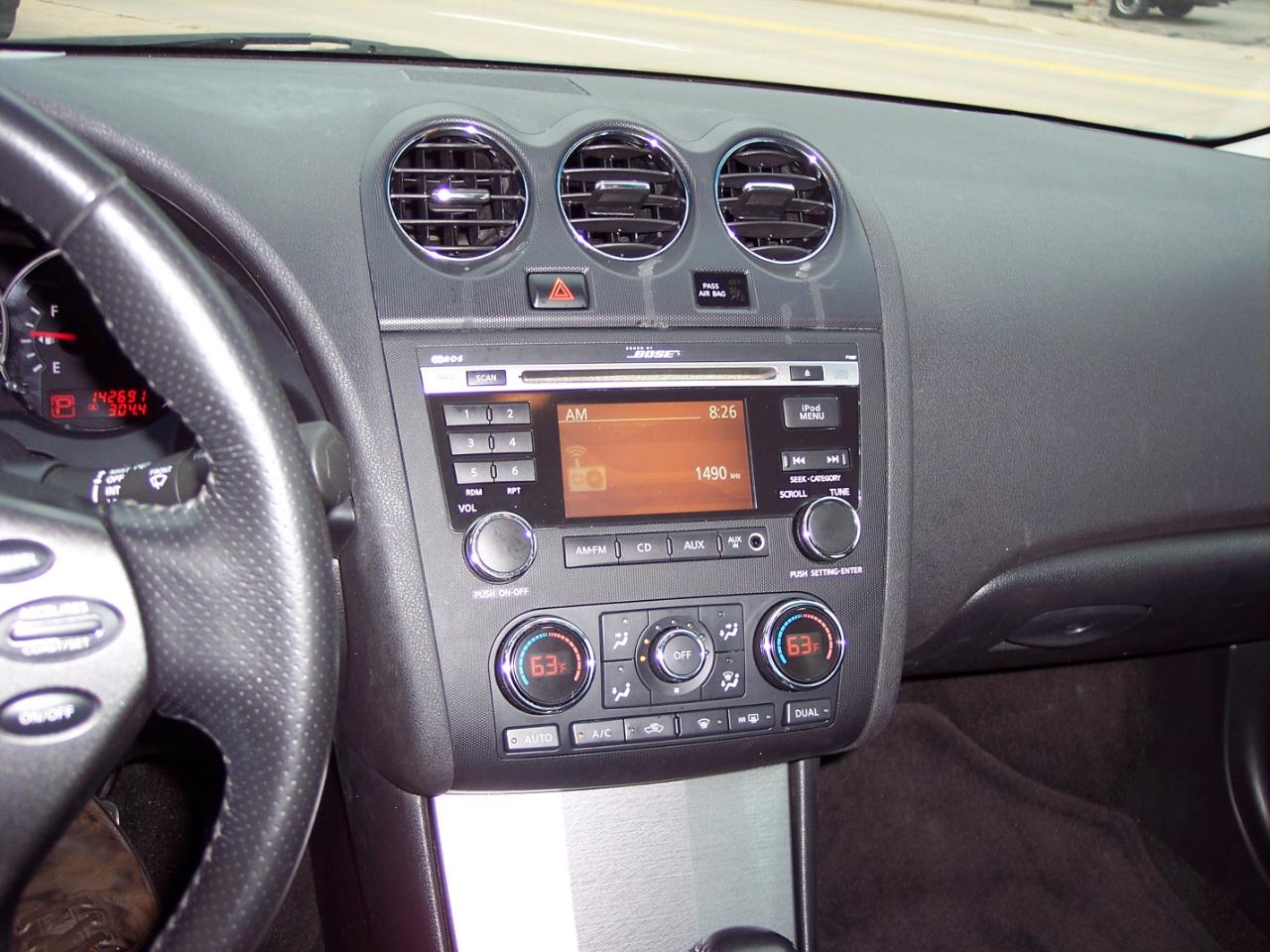 Nissan Altima 4dr Sdn I4 CVT 2.5 SL 2010