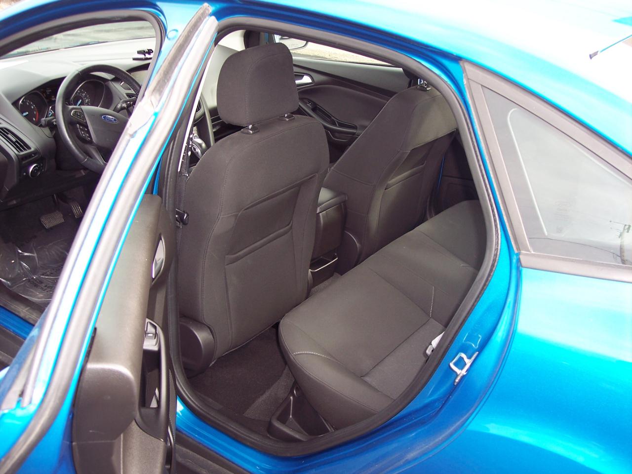 Ford Focus 4dr Sdn SE 2016