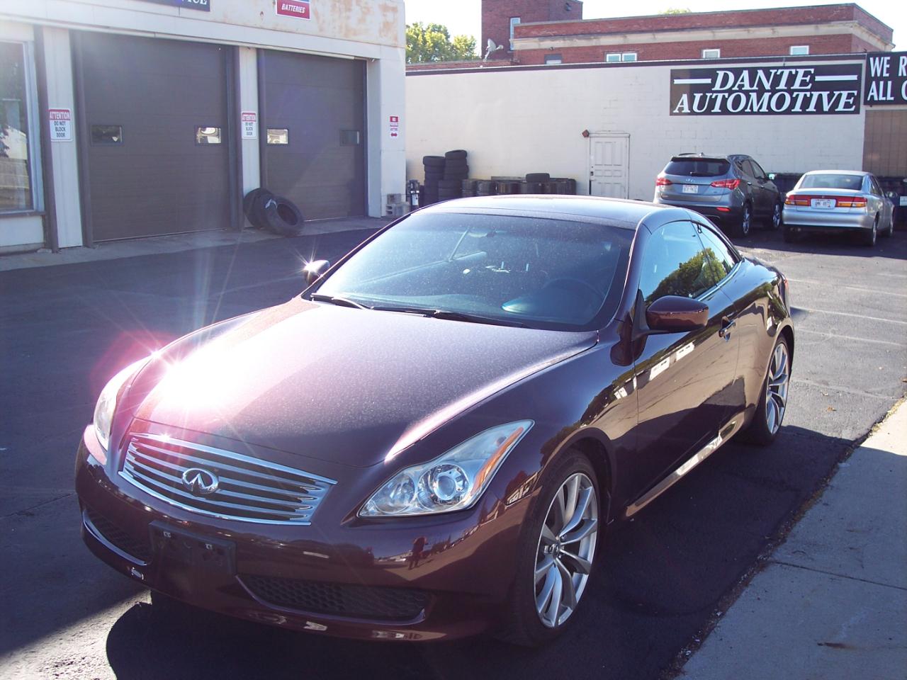 2010 Infiniti G37 Convertible 2dr Base