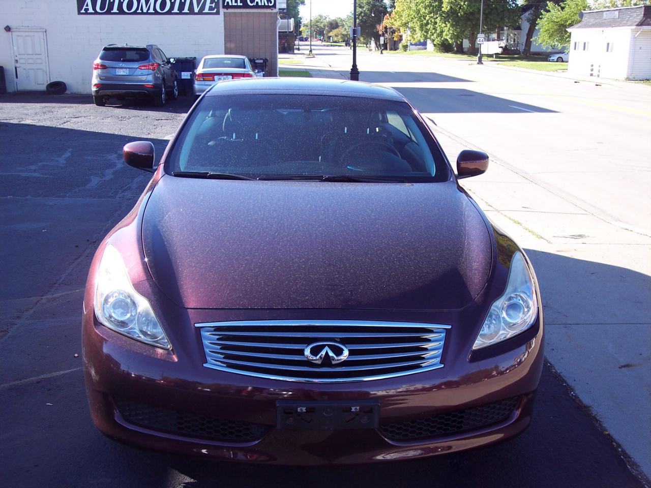 Infiniti G37 Convertible 2dr Base 2010