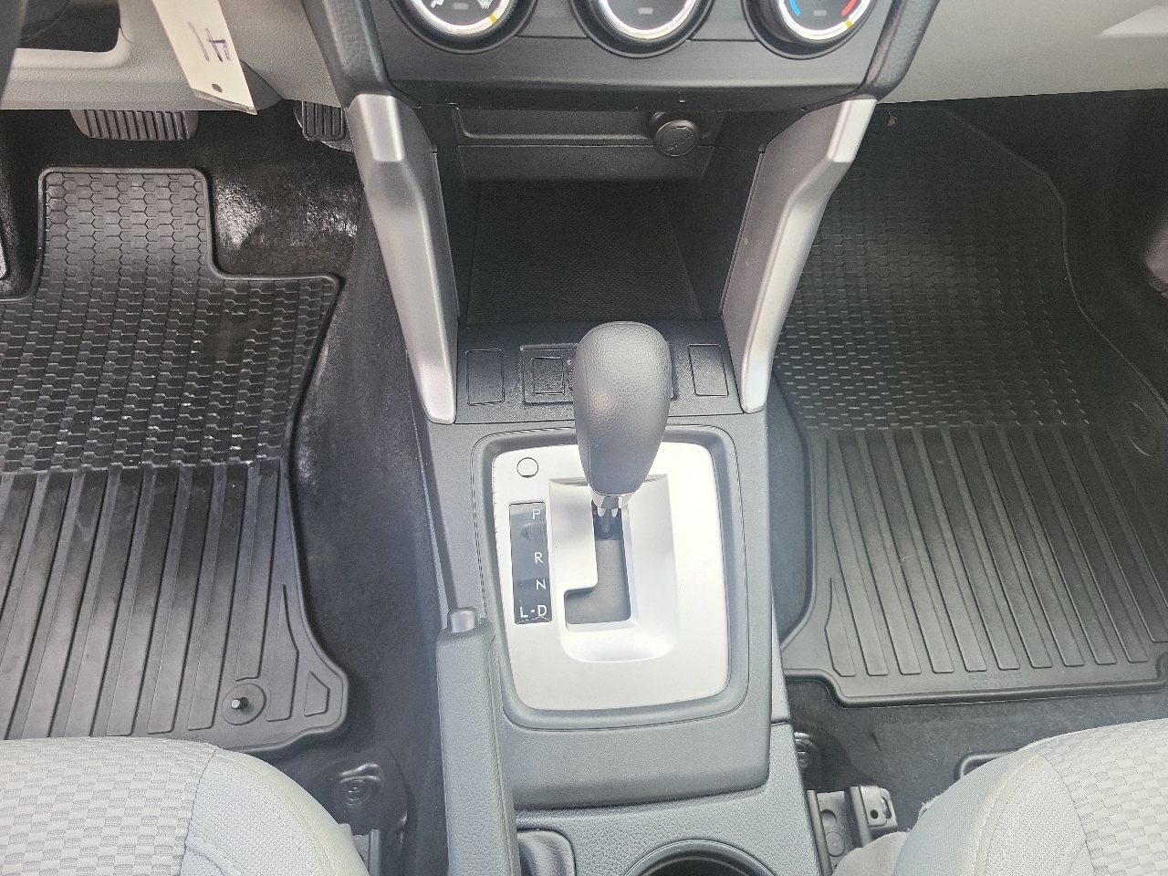 Subaru Forester 4dr Auto 2.5i PZEV 2014 Subaru Forester 4dr Auto 2.5i PZEV 2014