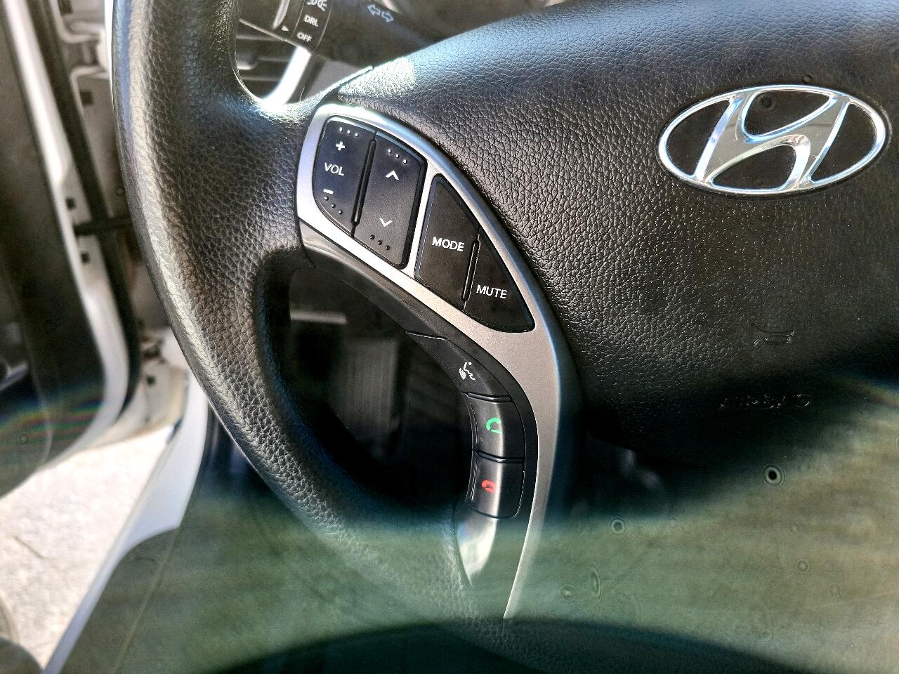 Hyundai Elantra GT Auto 2017