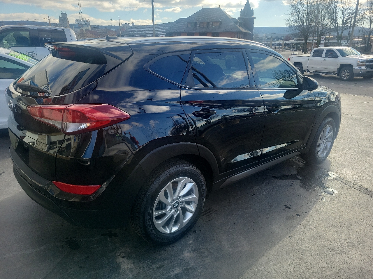 Hyundai Tucson AWD 4dr SE 2016