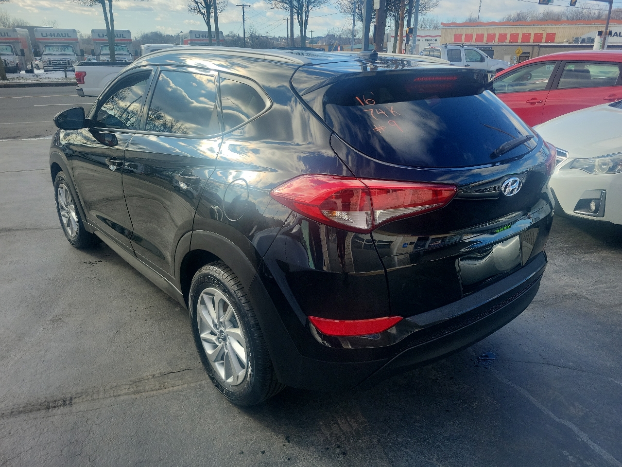 Hyundai Tucson AWD 4dr SE 2016