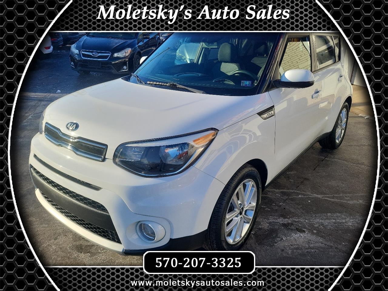 2019 Kia Soul + Auto