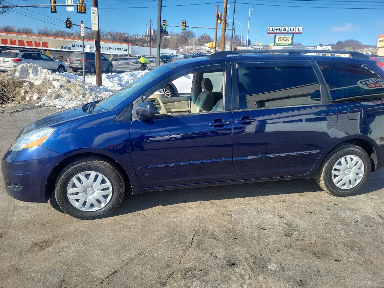 Toyota Sienna 5dr 7-Passenger Van CE FWD (Natl) 2007