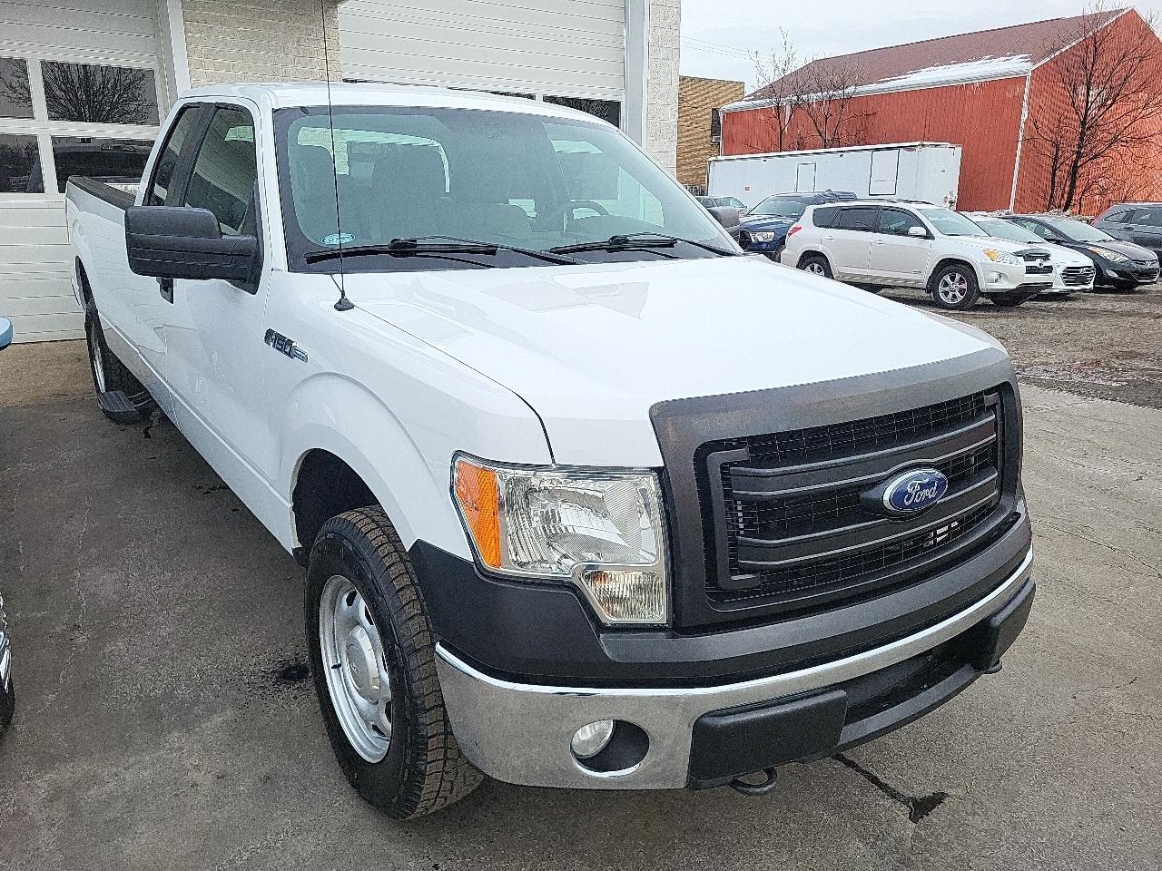 Ford F-150 4WD SuperCab 145" Lariat 2013