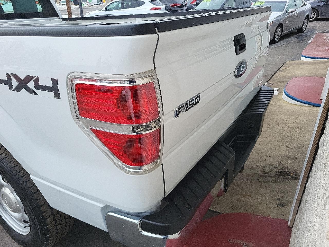 Ford F-150 4WD SuperCab 145" Lariat 2013