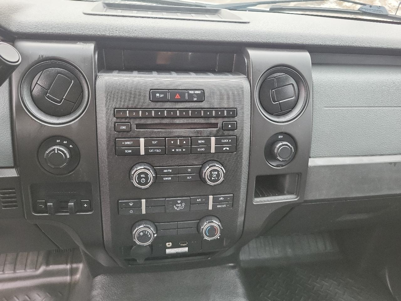 Ford F-150 4WD SuperCab 145" Lariat 2013