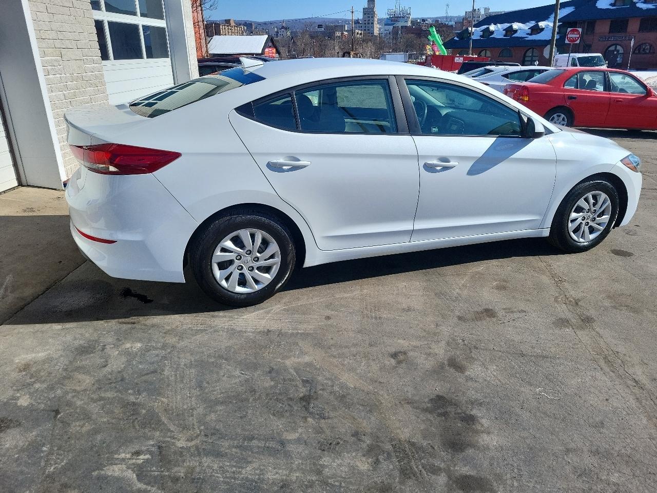Hyundai Elantra SE 2.0L Auto (Alabama) *Ltd Avail* 2017