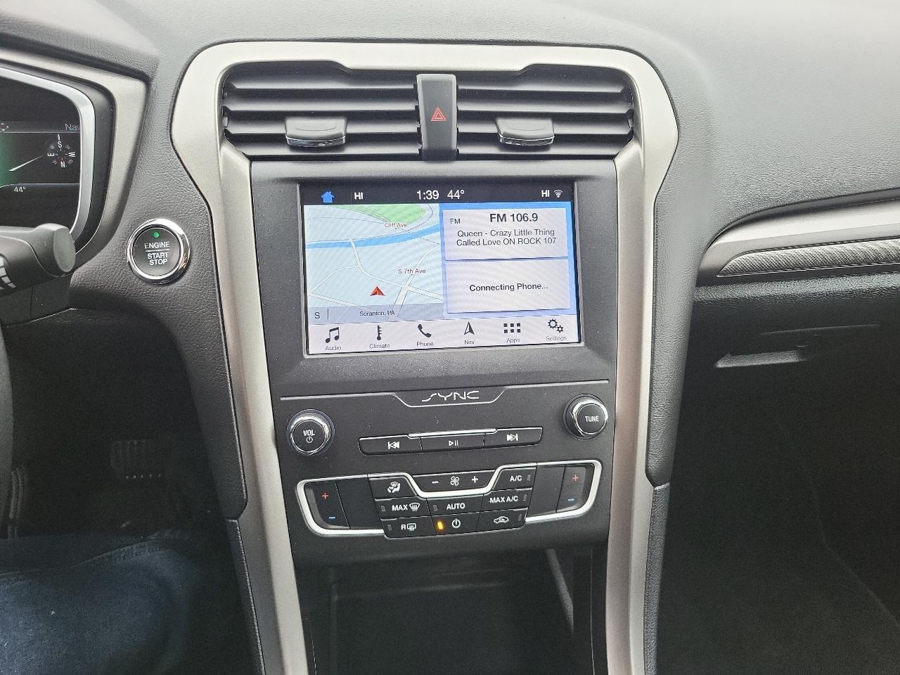 Ford Fusion SE FWD 2019