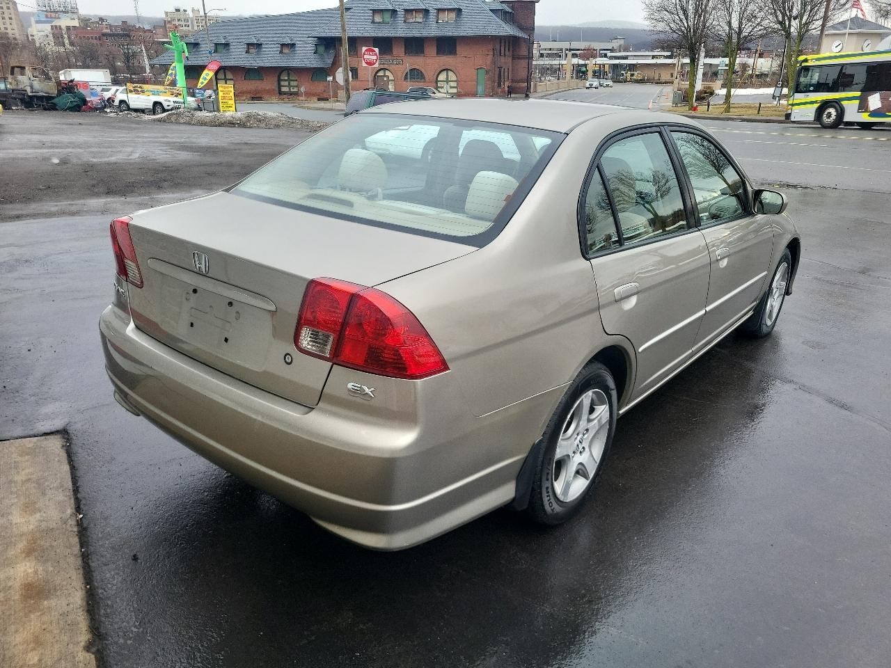 Honda Civic 4dr Sdn EX Auto 2004