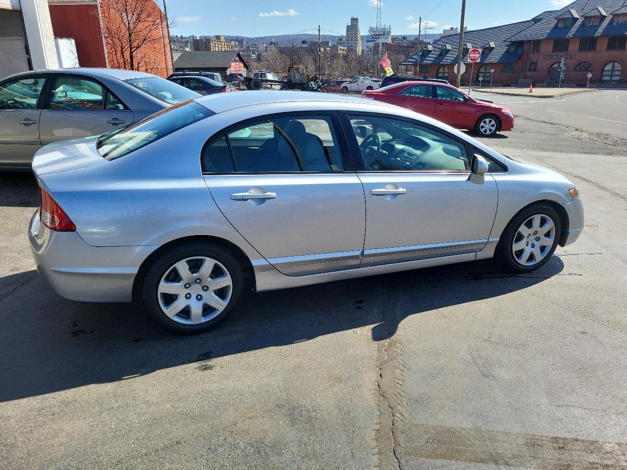 Honda Civic Sdn 4dr AT LX 2007