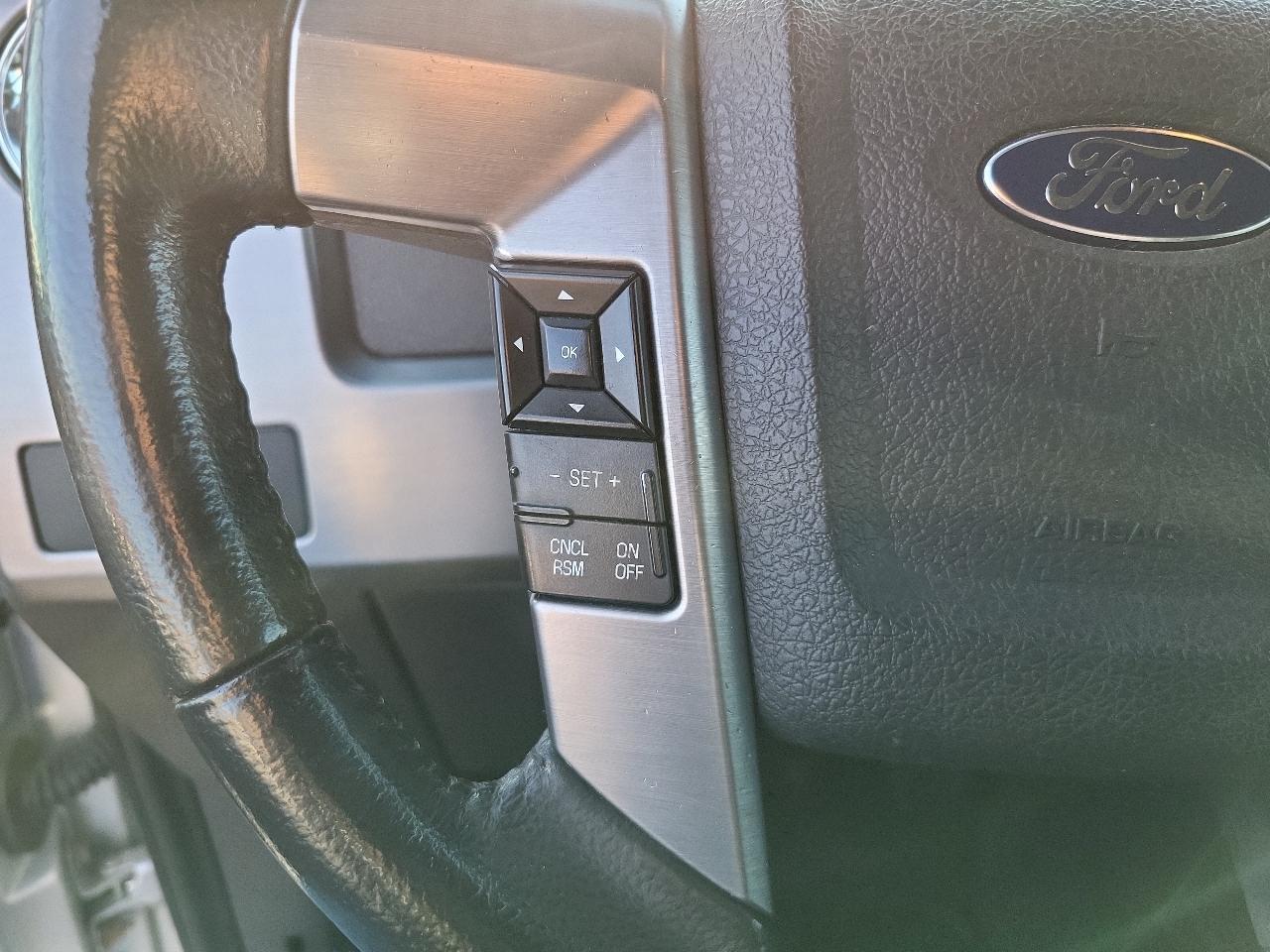 Ford F-150 4WD SuperCrew 145" King Ranch 2014