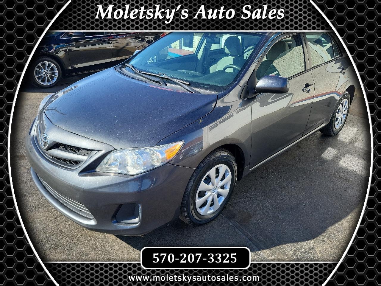 Toyota Corolla 4dr Sdn Auto LE (Natl) 2011