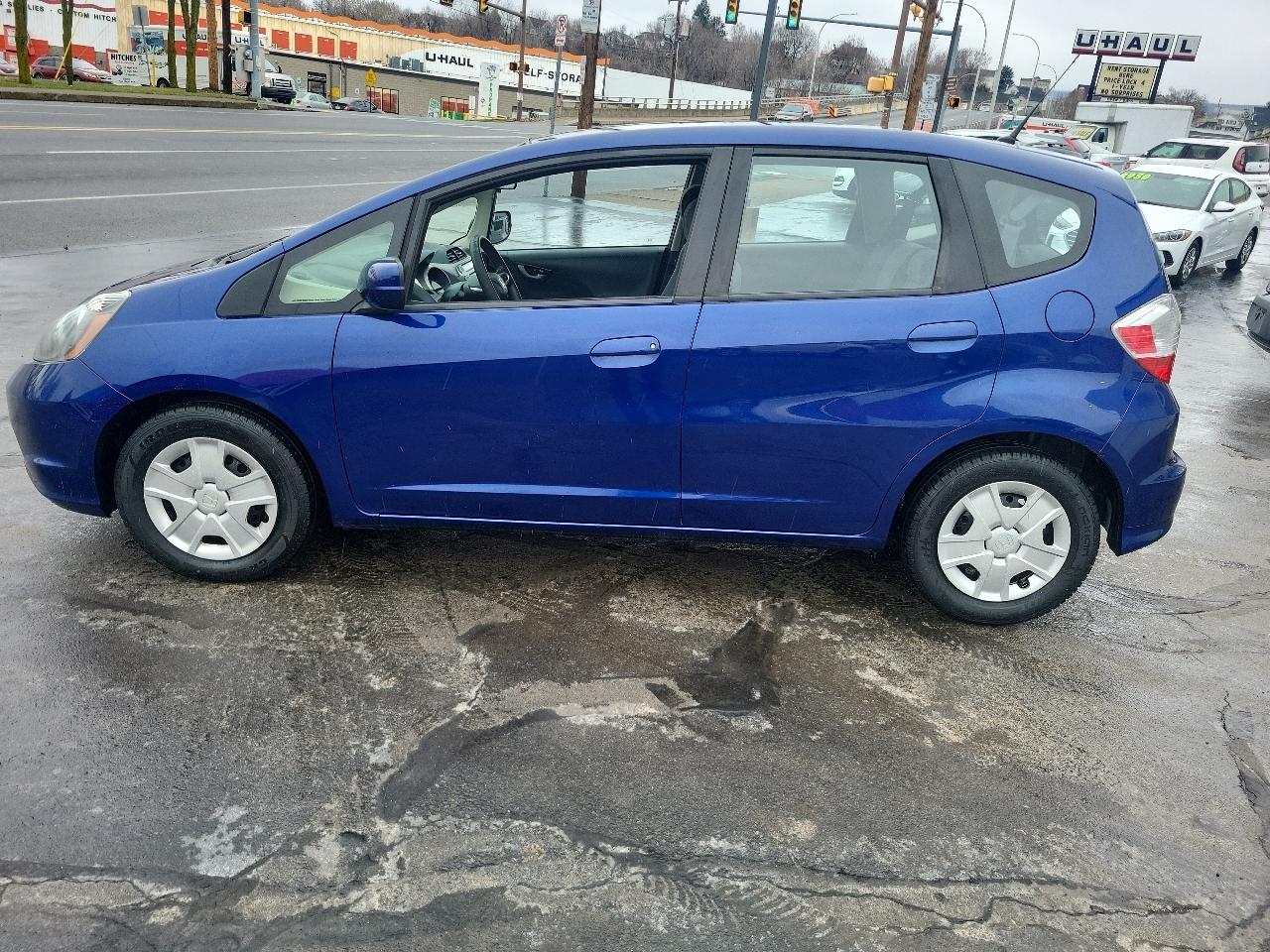 Honda Fit 5dr HB Auto 2012