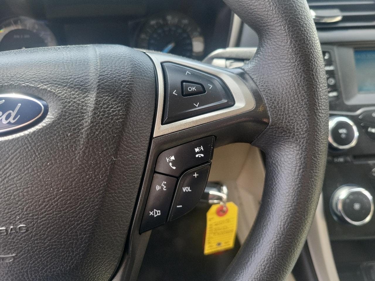 Ford Fusion 4dr Sdn SE FWD 2015