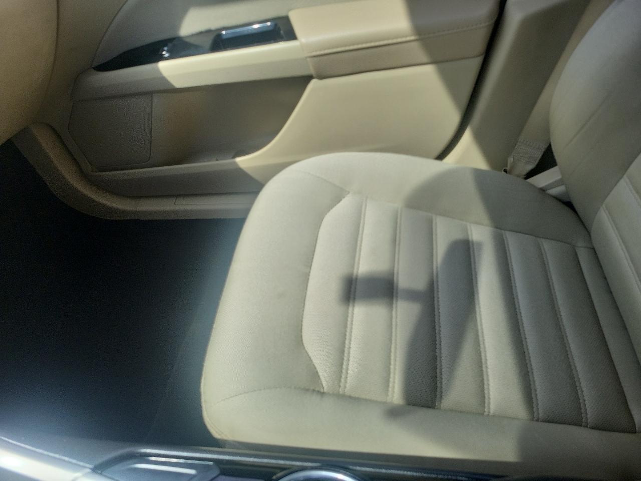 Ford Fusion 4dr Sdn SE FWD 2015