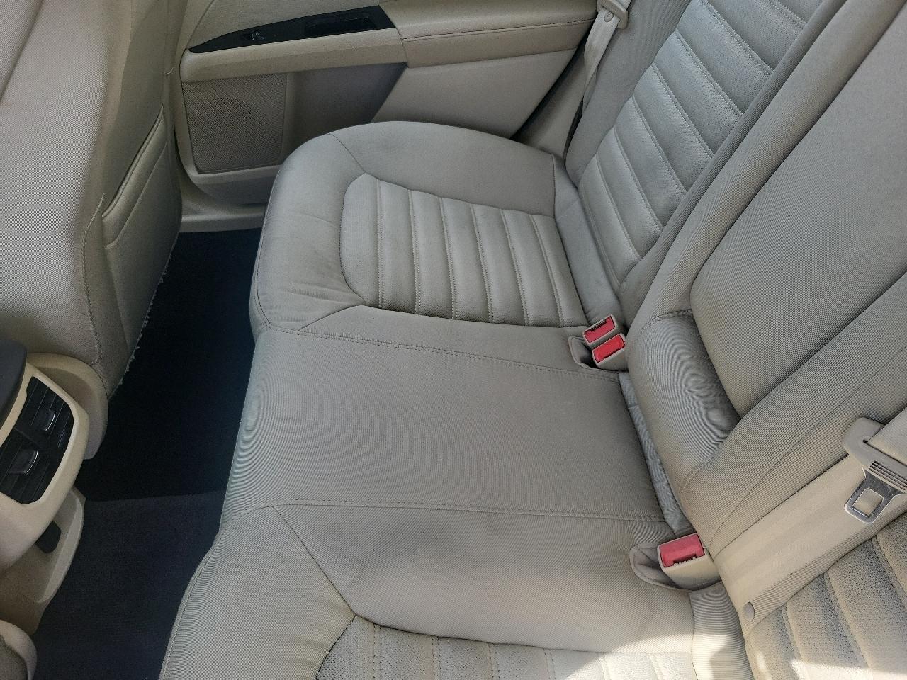 Ford Fusion 4dr Sdn SE FWD 2015