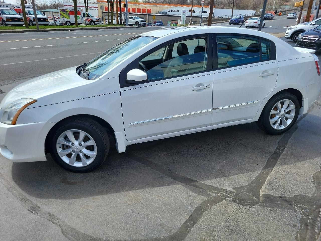 Nissan Sentra 4dr Sdn I4 CVT 2.0 SL 2012