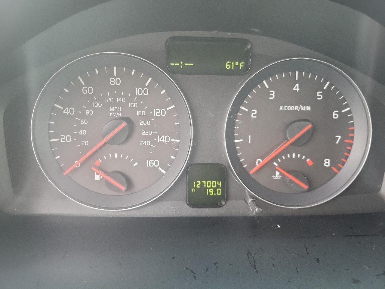 Volvo S40 4dr Sdn Auto FWD 2010