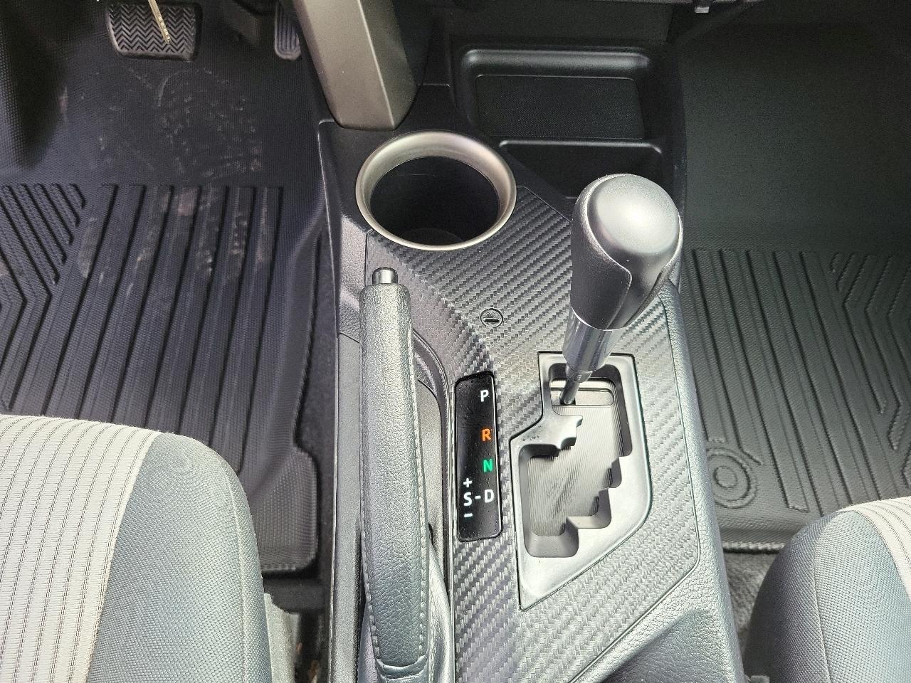 Toyota RAV4 AWD 4dr LE (Natl) 2014