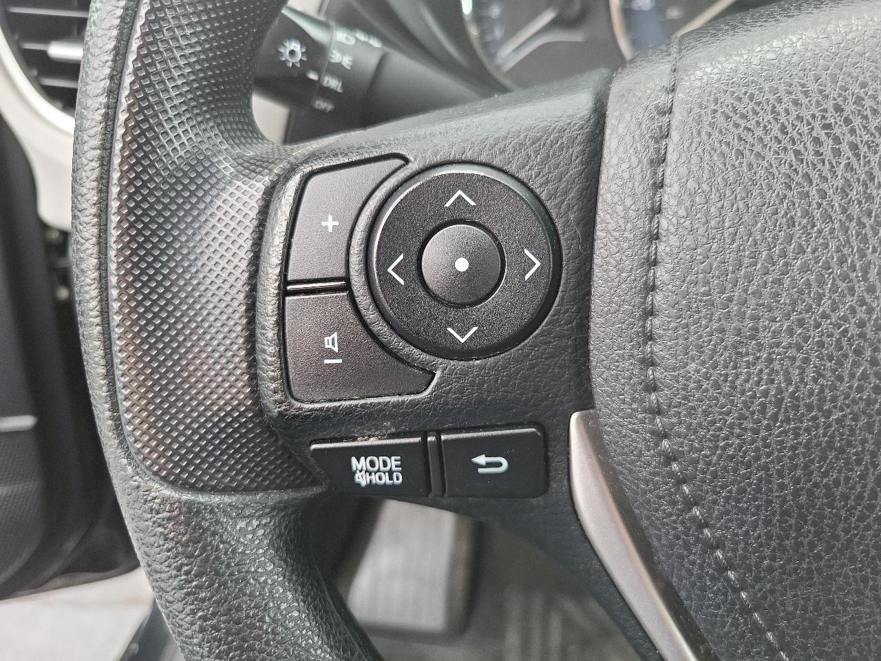Toyota Corolla 4dr Sdn CVT S w/Special Edition Pkg (Natl) 2016