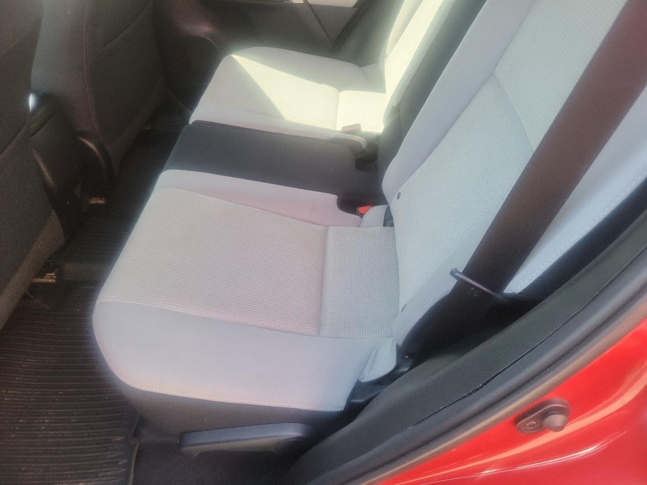 Toyota RAV4 AWD 4dr XLE (Natl) 2016