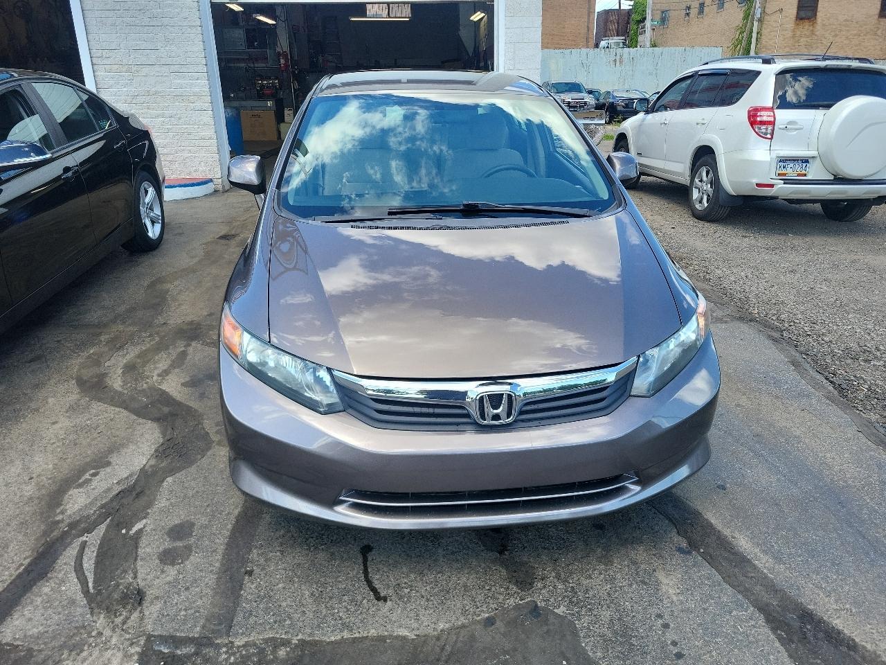 Honda Civic Sdn 4dr Auto LX 2012