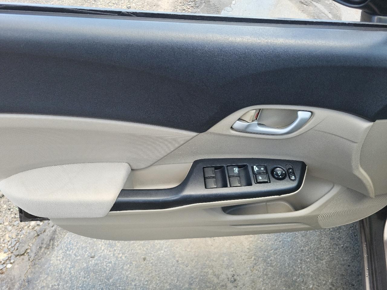 Honda Civic Sdn 4dr Auto LX 2012
